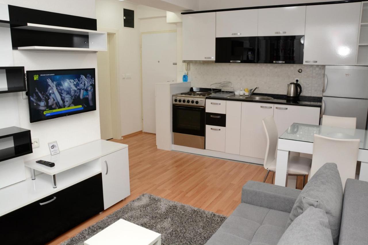 Central Deluxe Apartments オフリド エクステリア 写真
