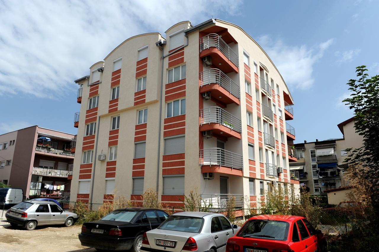 Central Deluxe Apartments オフリド エクステリア 写真