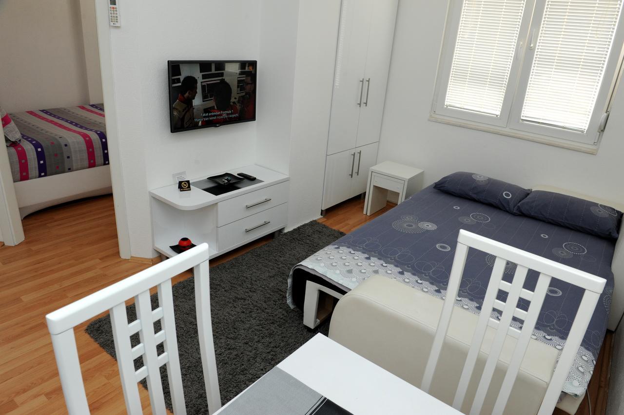 Central Deluxe Apartments オフリド エクステリア 写真