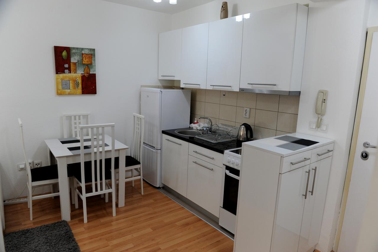 Central Deluxe Apartments オフリド エクステリア 写真
