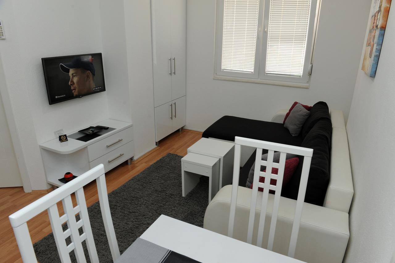 Central Deluxe Apartments オフリド エクステリア 写真