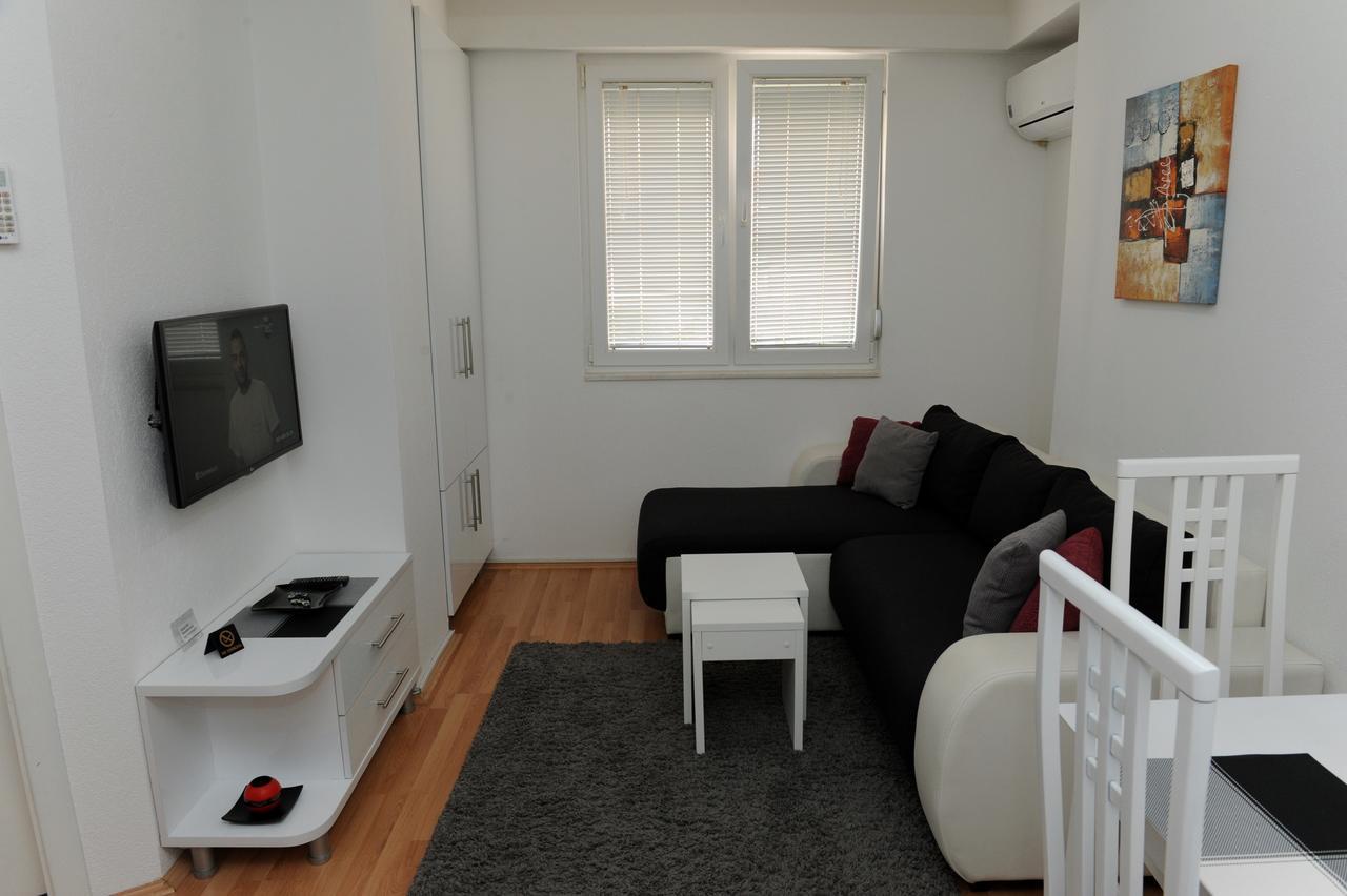 Central Deluxe Apartments オフリド エクステリア 写真